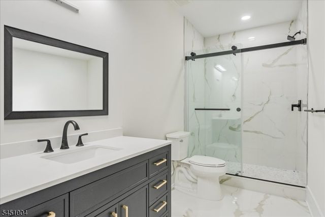 7 Sunset Dr, Millburn Twp., NJ 07041