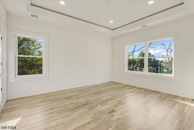 7 Sunset Dr, Millburn Twp., NJ 07041