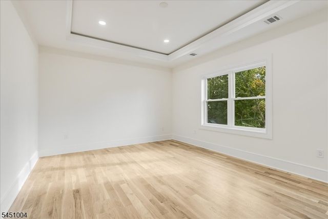 7 Sunset Dr, Millburn Twp., NJ 07041