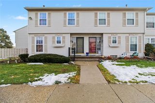 24419 Bashian Drive, Novi, MI 48375