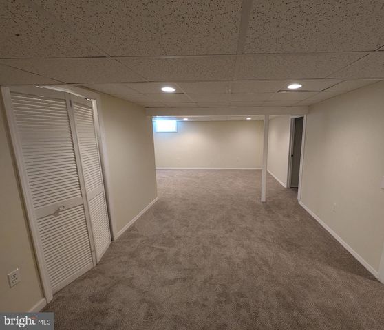 443 GREENWICH AVE, Paulsboro, NJ 08066