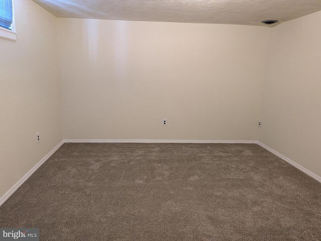 443 GREENWICH AVE, Paulsboro, NJ 08066