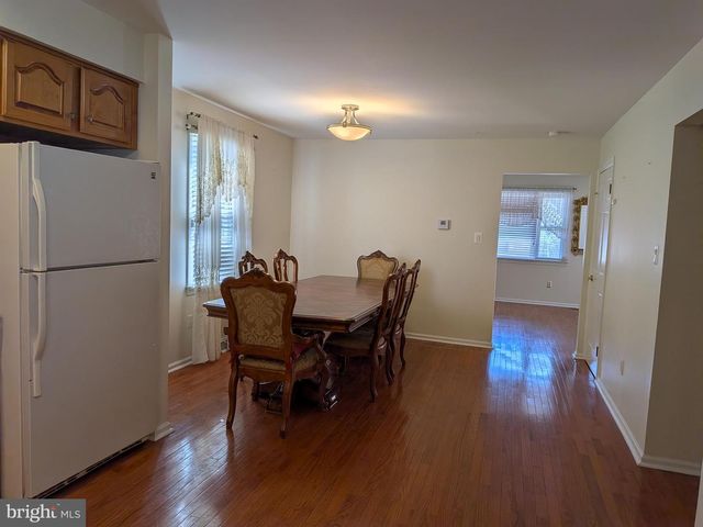 443 GREENWICH AVE, Paulsboro, NJ 08066