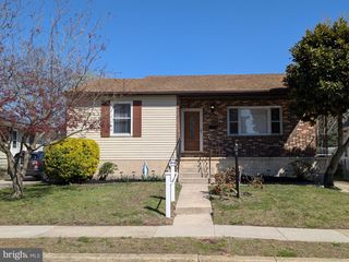 443 GREENWICH AVE, Paulsboro, NJ 08066