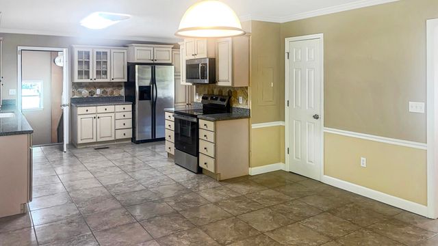 361 Kelly Bay Road, Walterboro, SC 29488