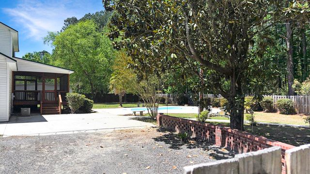 361 Kelly Bay Road, Walterboro, SC 29488
