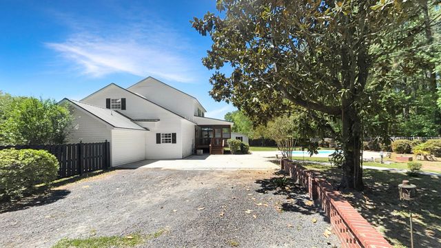 361 Kelly Bay Road, Walterboro, SC 29488
