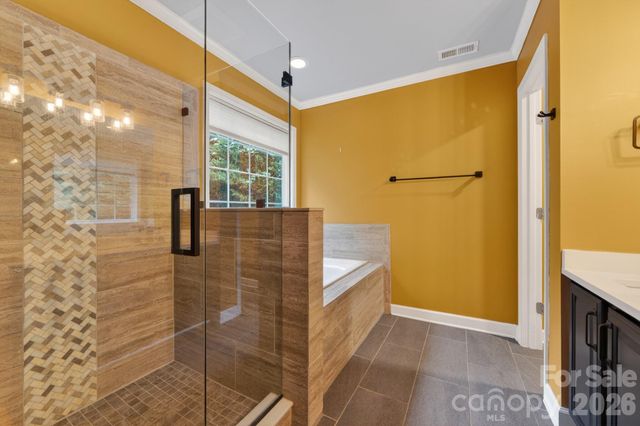 11 Peppermill Drive, Asheville, NC 28804
