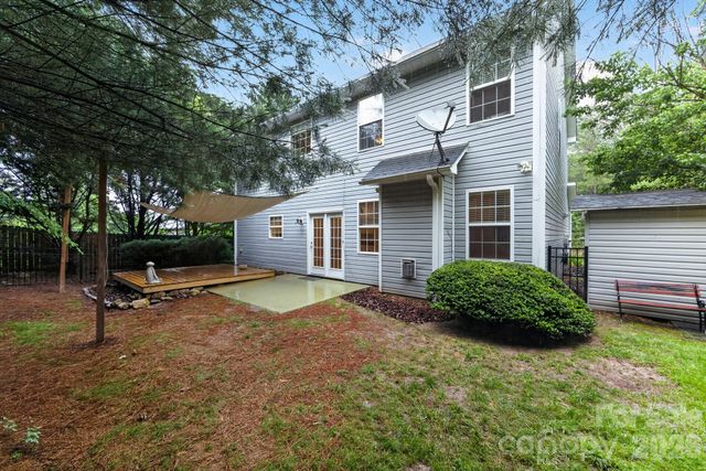 11 Peppermill Drive, Asheville, NC 28804