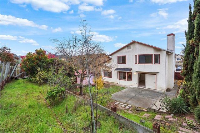 136 Olympic Drive, Vallejo, CA 94589