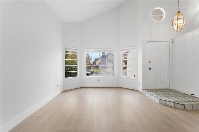 136 Olympic Drive, Vallejo, CA 94589