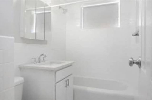 116 W. Emerson 4, Melrose, MA 02176