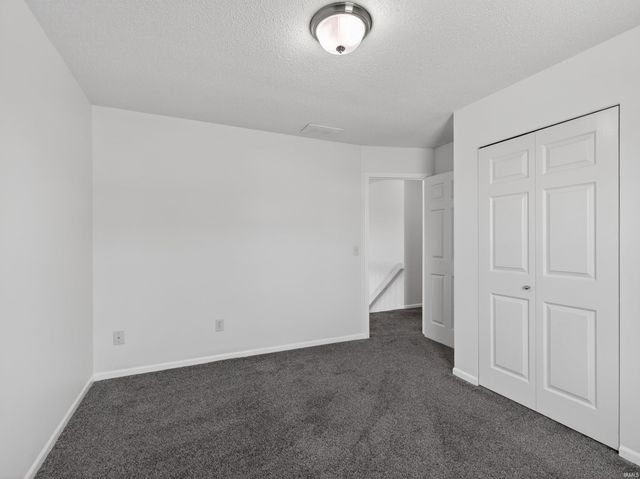 11501 Keady Run, Fort Wayne, IN 46818