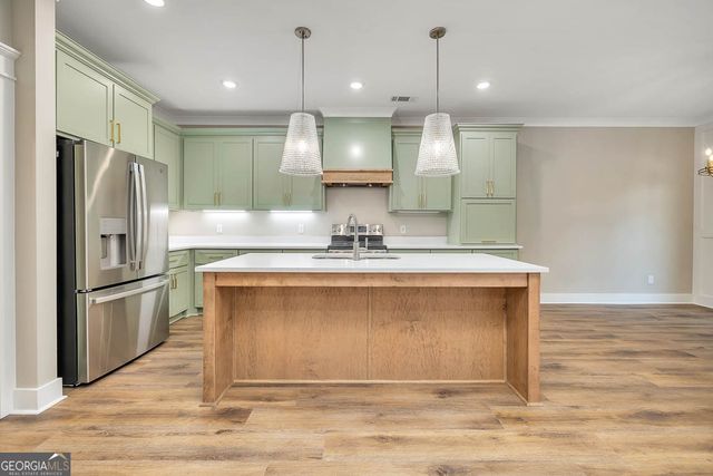 1138 River Oaks Road, Brunswick, GA 31523