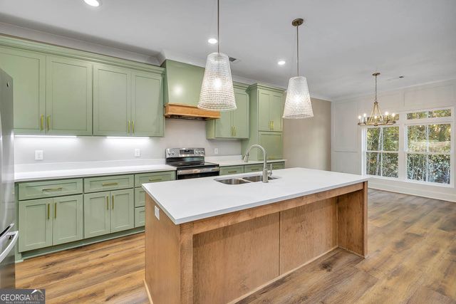 1138 River Oaks Road, Brunswick, GA 31523