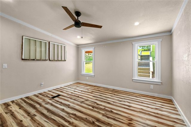 8431 Navajo Trail, Rogers, AR 72756