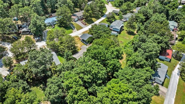 8431 Navajo Trail, Rogers, AR 72756