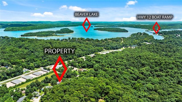 8431 Navajo Trail, Rogers, AR 72756