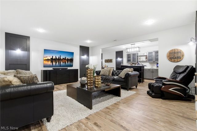 4650 Crocker Woods Lane, Westlake, OH 44145