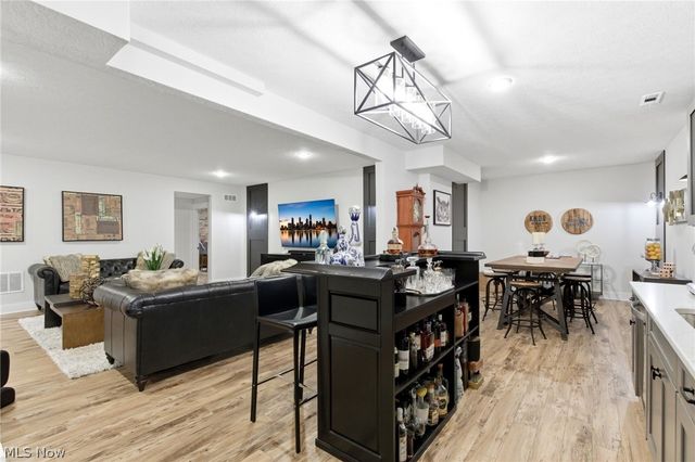 4650 Crocker Woods Lane, Westlake, OH 44145