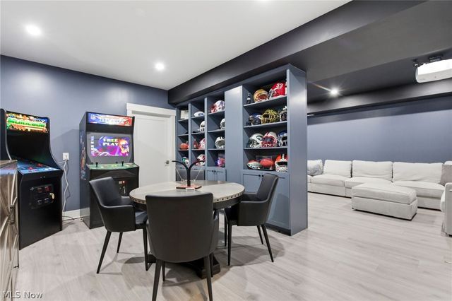 4650 Crocker Woods Lane, Westlake, OH 44145