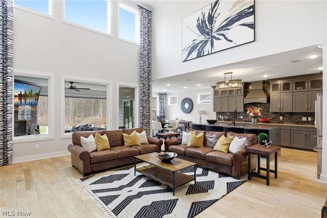 4650 Crocker Woods Lane, Westlake, OH 44145