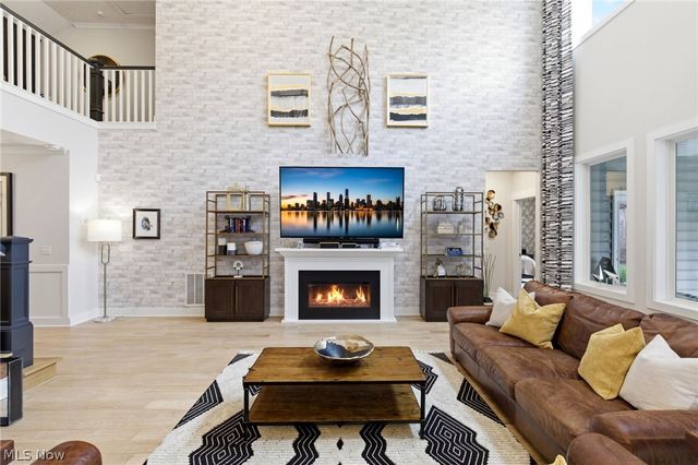 4650 Crocker Woods Lane, Westlake, OH 44145