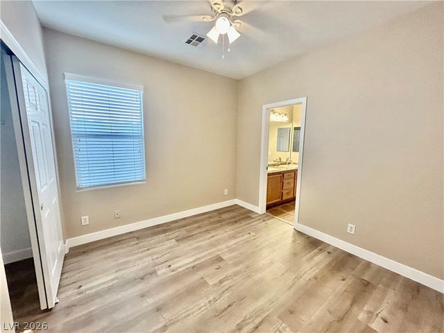 7683 Hampton Park Lane, Las Vegas, NV 89113