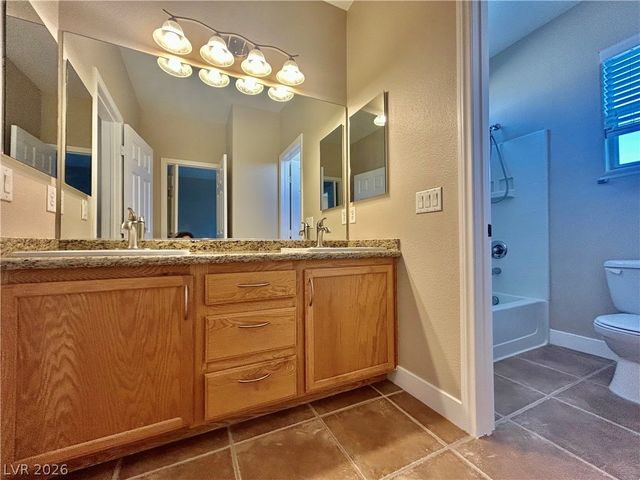 7683 Hampton Park Lane, Las Vegas, NV 89113