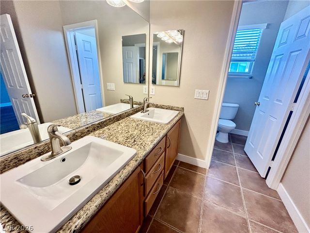 7683 Hampton Park Lane, Las Vegas, NV 89113
