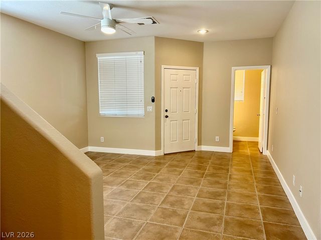 7683 Hampton Park Lane, Las Vegas, NV 89113