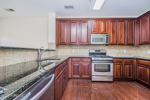 149 Main Street 33, South Amboy, NJ 08879