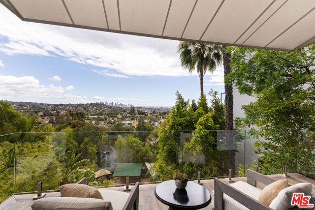 4130 Parva Avenue, Los Angeles, CA 90027