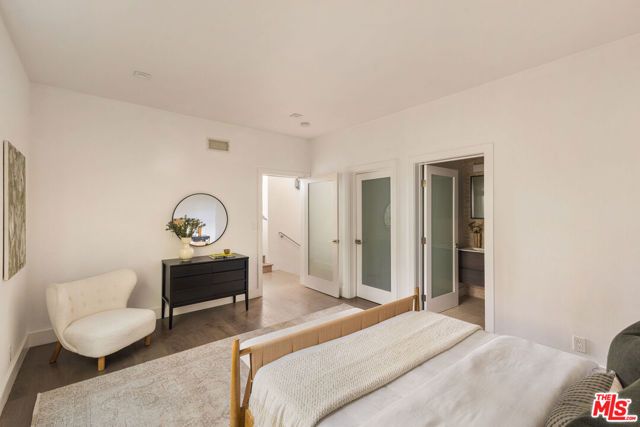 4130 Parva Avenue, Los Angeles, CA 90027
