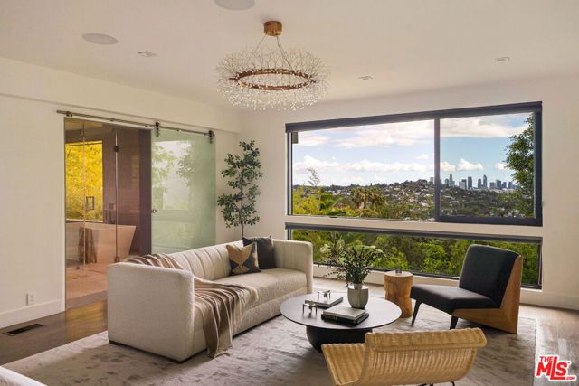4130 Parva Avenue, Los Angeles, CA 90027