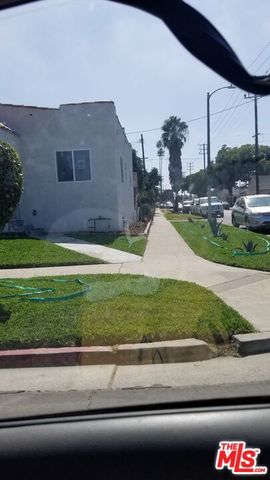 800 E 83rd Street, Los Angeles, CA 90001