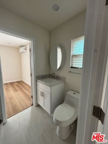 800 E 83rd Street, Los Angeles, CA 90001