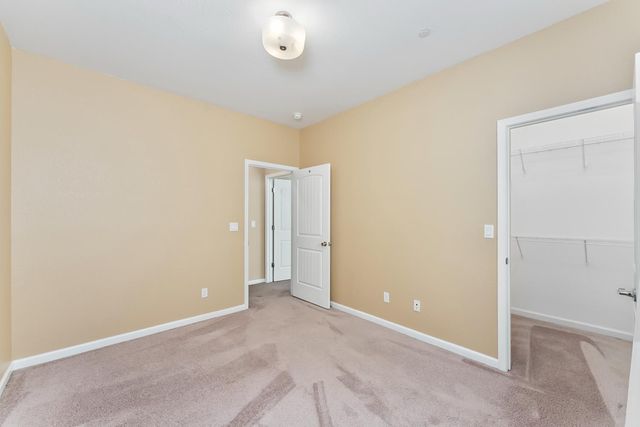 9583 Lomax Ct, Sacramento, CA 95829