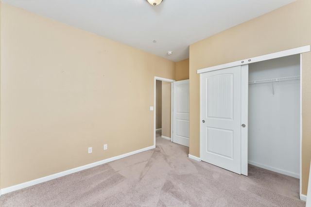 9583 Lomax Ct, Sacramento, CA 95829