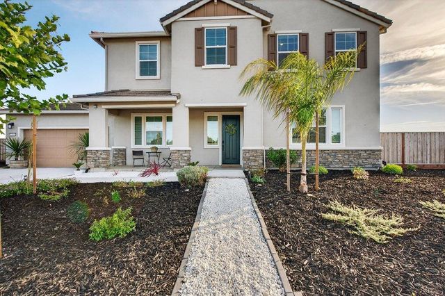 288 Luna Way, Hollister, CA 95023