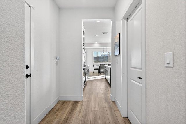 288 Luna Way, Hollister, CA 95023