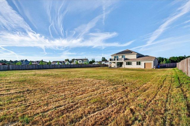 288 Luna Way, Hollister, CA 95023