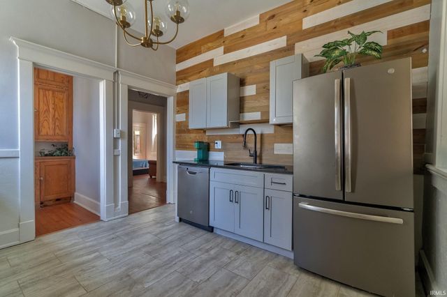 117 Cherry Street, Evansville, IN 47713
