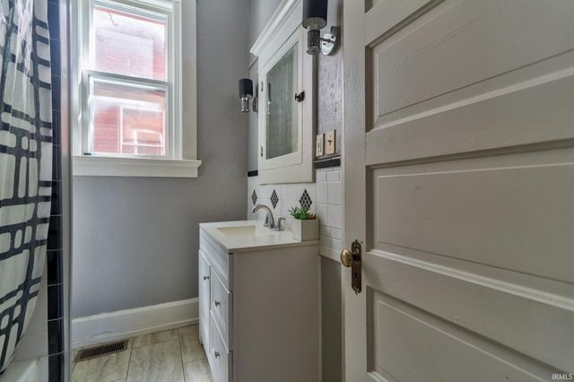 117 Cherry Street, Evansville, IN 47713