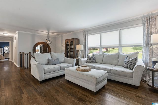 2357 MOUNTAIN OAKS LANE, Hoover, AL 35226