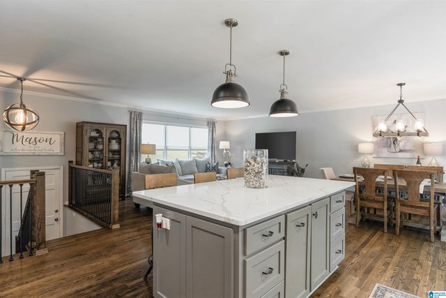 2357 MOUNTAIN OAKS LANE, Hoover, AL 35226