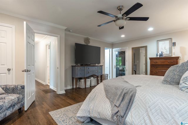 2357 MOUNTAIN OAKS LANE, Hoover, AL 35226