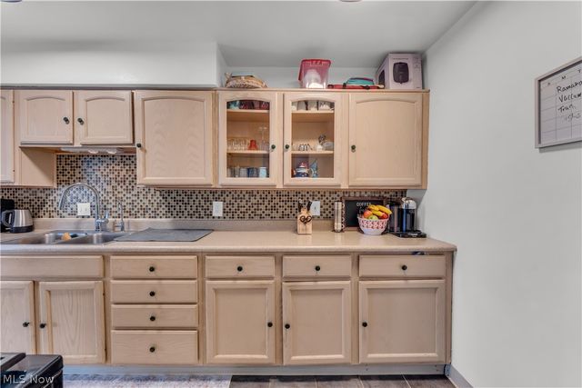 12900 Lake Avenue 320, Lakewood, OH 44107