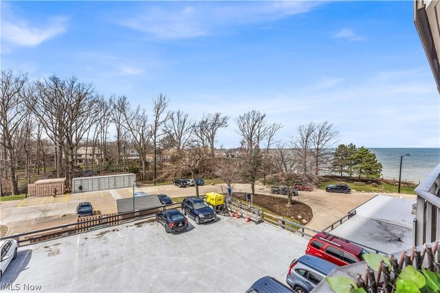 12900 Lake Avenue 320, Lakewood, OH 44107