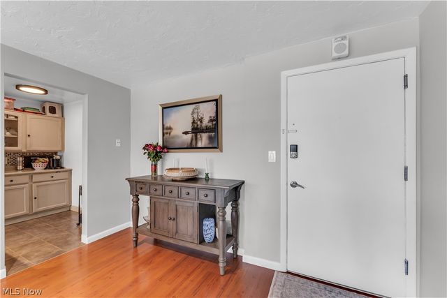 12900 Lake Avenue 320, Lakewood, OH 44107